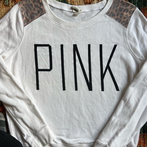 PINK Victoria's Secret White Crew Neck Sweater - Picture 3 of 6